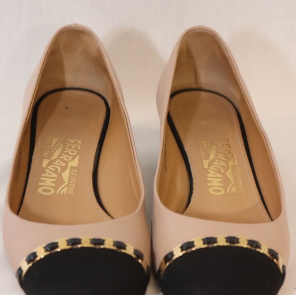 Salvatore Ferragamo PIM 30 PumpTan & Black Sz. 6 12 B